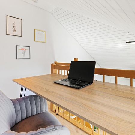 Apart21 - Blue - Maisonette - Netflix - Parking - Near Audi Ingolstadt Buitenkant foto