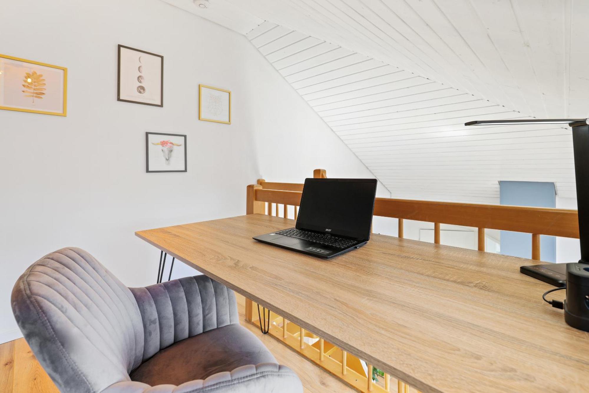Apart21 - Blue - Maisonette - Netflix - Parking - Near Audi Ingolstadt Buitenkant foto